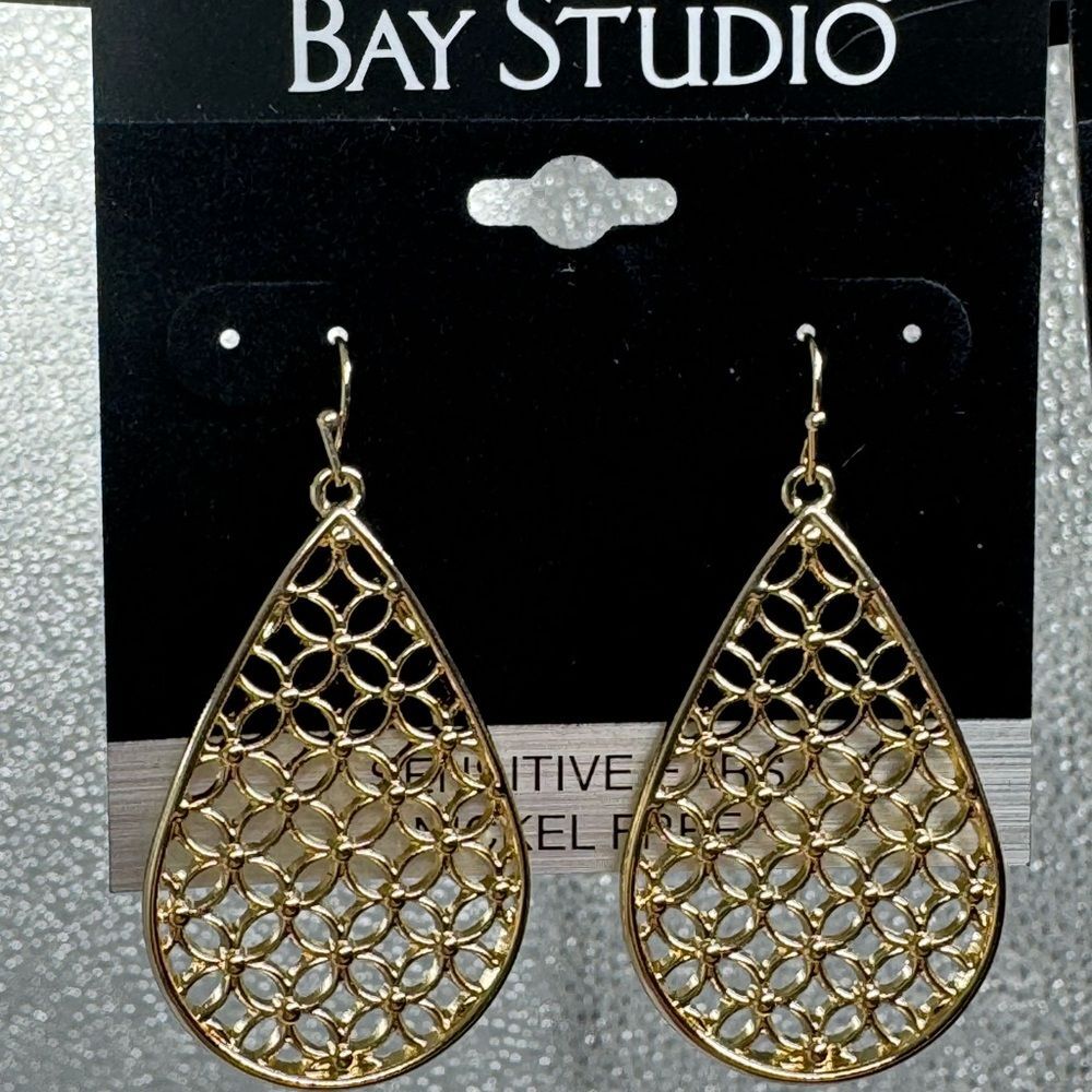 Bay Studio Gold Tone Filigree Dangle Earrings 2 inch
